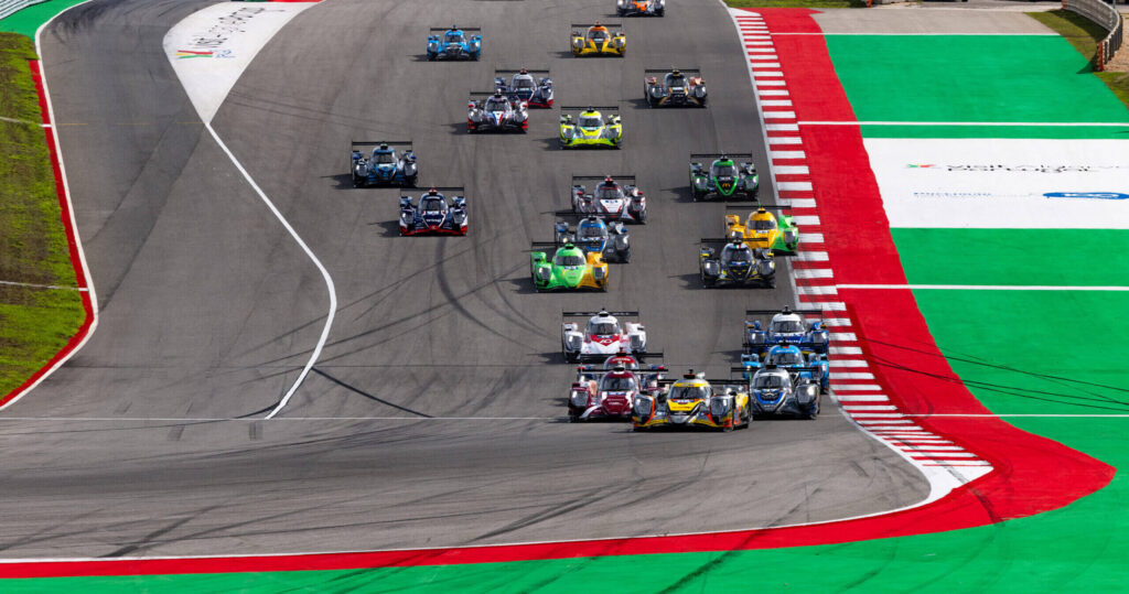 Banner GT WORLD CHALLENGE POWERED BY AWS